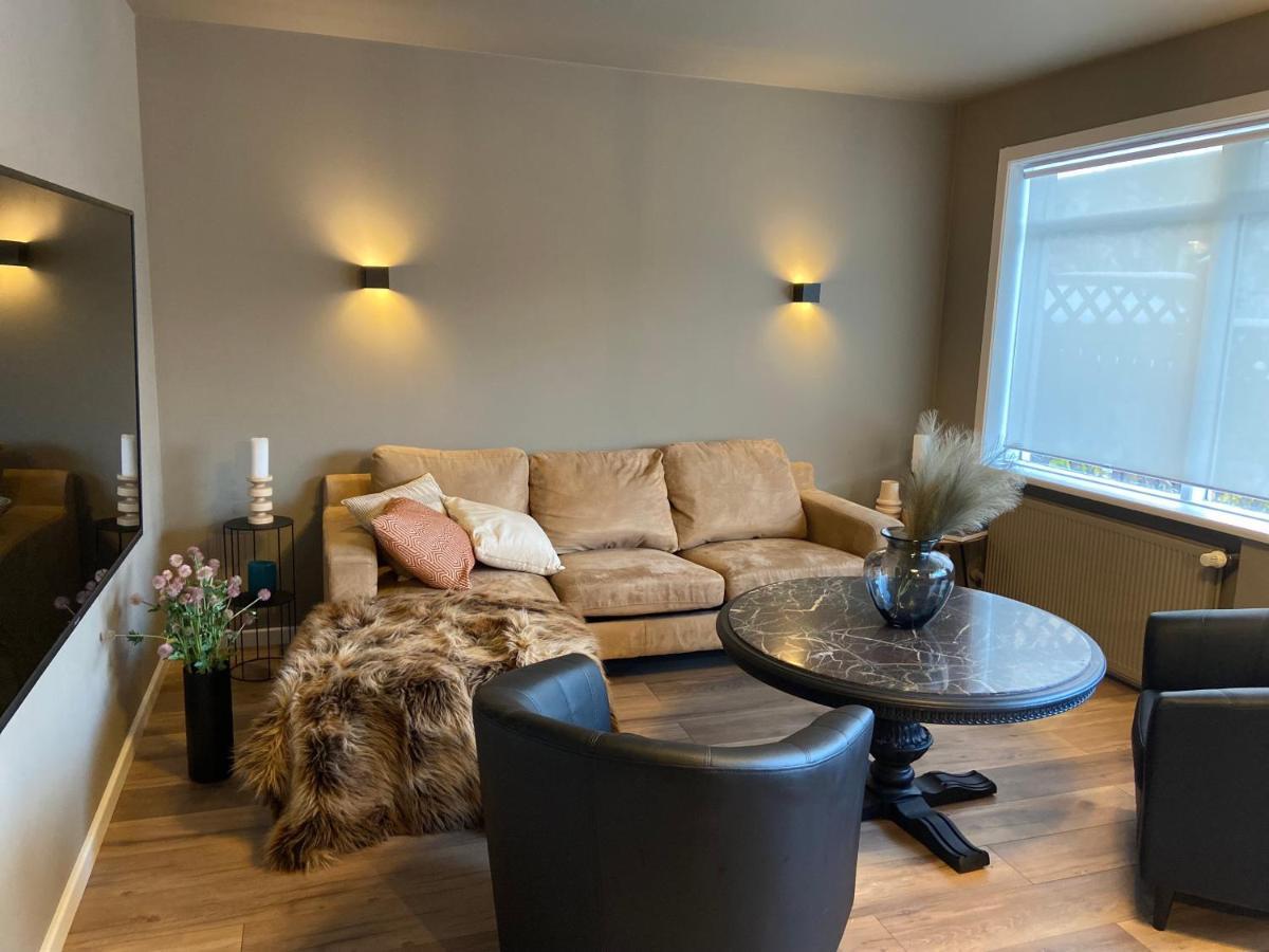 Perfectly Located 3 Bedroom Design Apartment Akureyri Esterno foto